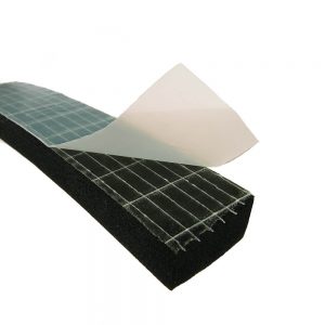 Uszczelka 3x20mm 40&deg;ShA samoprzylepna EPDM 10mb wzmocniona - HIT
